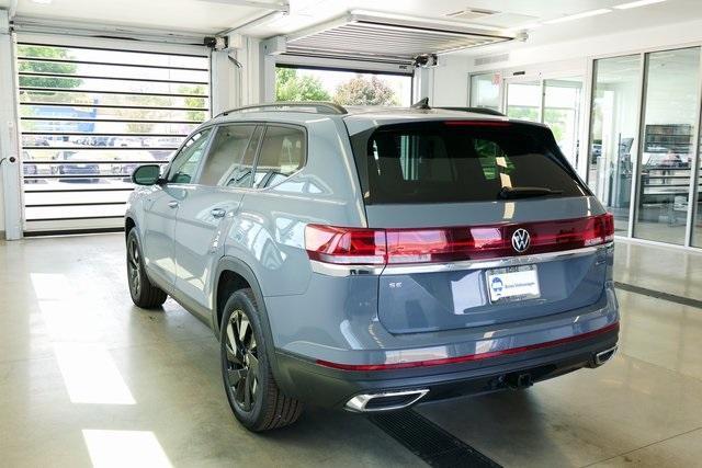 new 2025 Volkswagen Atlas car, priced at $47,087