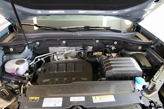 new 2025 Volkswagen Atlas car, priced at $47,087