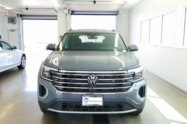 new 2025 Volkswagen Atlas car, priced at $47,087