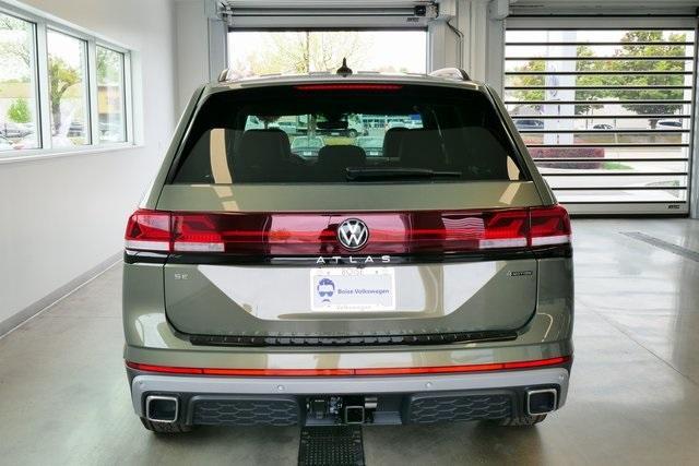 new 2025 Volkswagen Atlas car, priced at $48,779