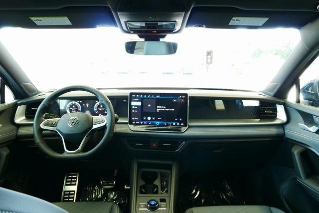 new 2025 Volkswagen Tiguan car, priced at $37,962