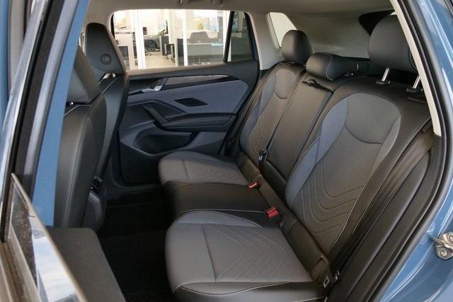 new 2025 Volkswagen Tiguan car, priced at $35,630