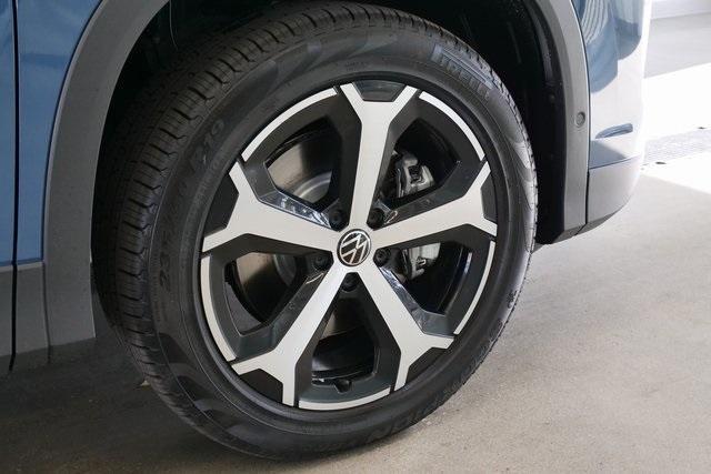 new 2025 Volkswagen Tiguan car, priced at $35,630