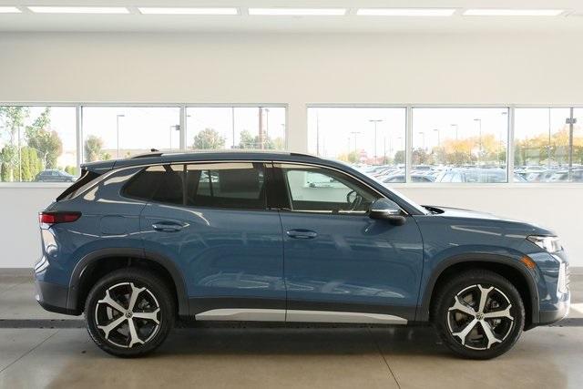 new 2025 Volkswagen Tiguan car, priced at $35,630