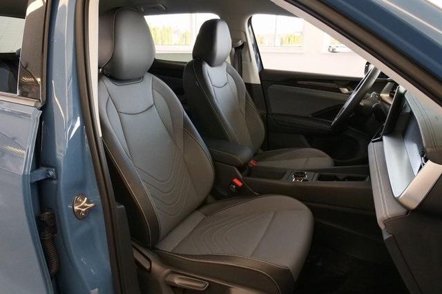 new 2025 Volkswagen Tiguan car, priced at $35,630