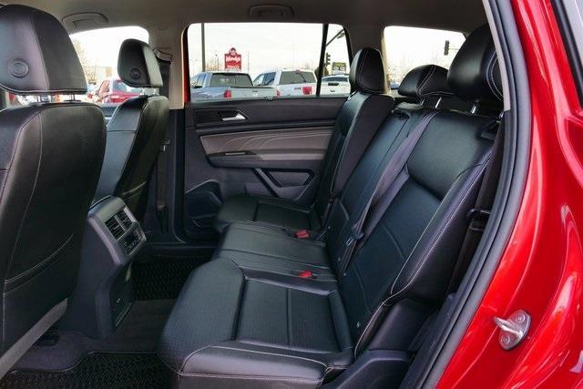 used 2022 Volkswagen Atlas car, priced at $25,999