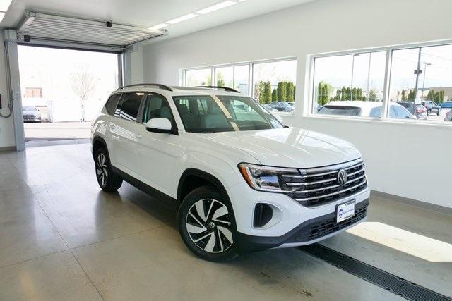 new 2025 Volkswagen Atlas car, priced at $45,204
