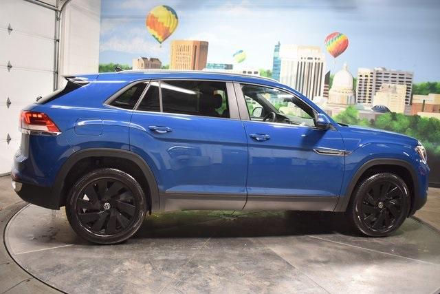 new 2025 Volkswagen Atlas Cross Sport car, priced at $47,221