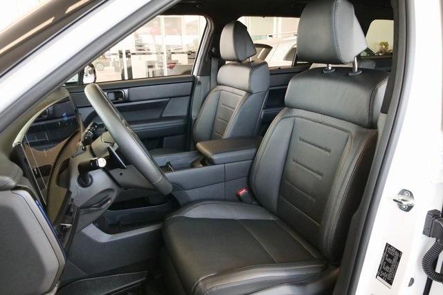 used 2024 Hyundai Santa Fe car, priced at $40,999