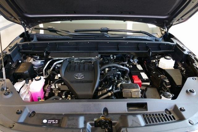 used 2023 Toyota Highlander car, priced at $38,999