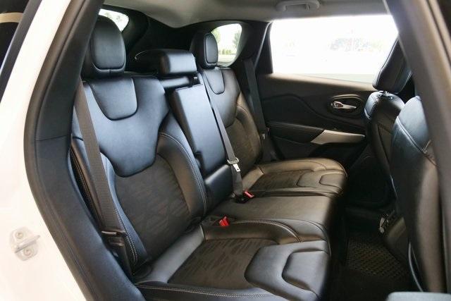 used 2022 Jeep Cherokee car, priced at $24,999