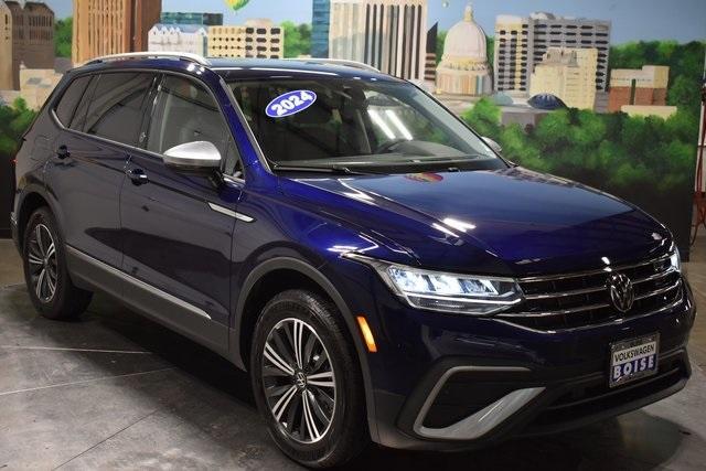 new 2024 Volkswagen Tiguan car, priced at $32,026