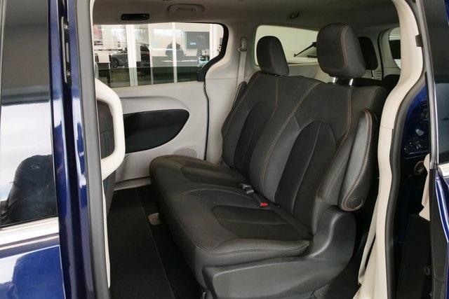 used 2018 Chrysler Pacifica car, priced at $11,978