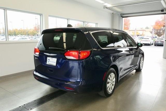 used 2018 Chrysler Pacifica car, priced at $11,978