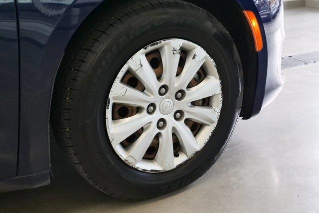 used 2018 Chrysler Pacifica car, priced at $11,978