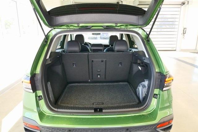 new 2025 Volkswagen Taos car, priced at $33,416