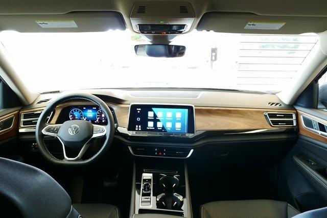 new 2025 Volkswagen Atlas car, priced at $47,187