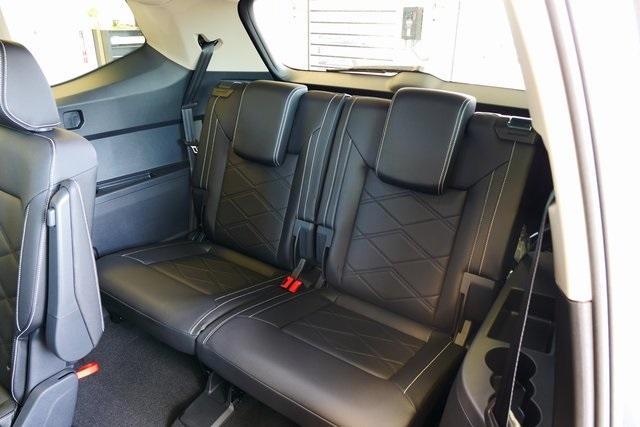 new 2025 Volkswagen Atlas car, priced at $47,187