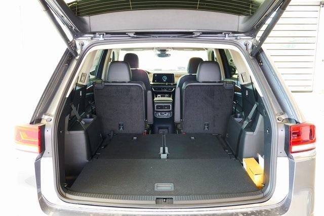 new 2025 Volkswagen Atlas car, priced at $47,187