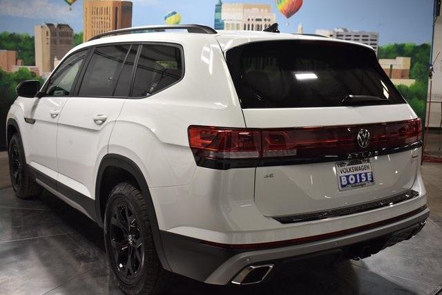 new 2024 Volkswagen Atlas car, priced at $47,515