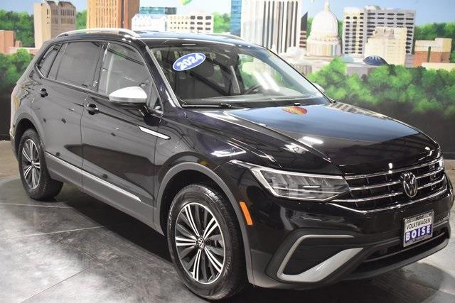 new 2024 Volkswagen Tiguan car, priced at $30,881