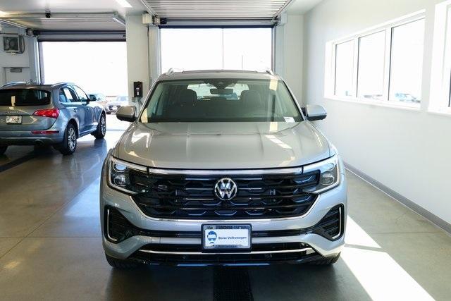 new 2025 Volkswagen Atlas car, priced at $54,155