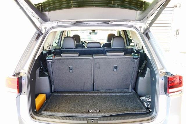 new 2025 Volkswagen Atlas car, priced at $54,155