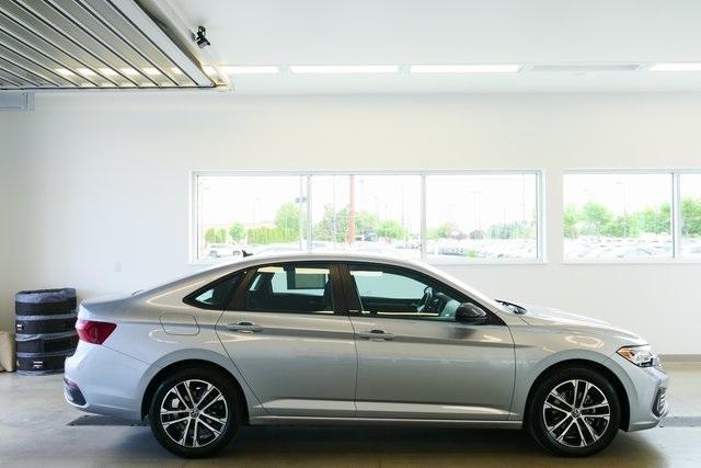 used 2024 Volkswagen Jetta car, priced at $21,999