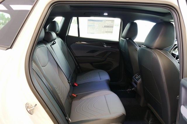new 2025 Volkswagen Tiguan car, priced at $39,596