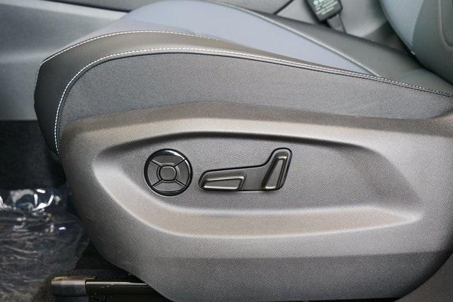new 2025 Volkswagen Tiguan car, priced at $39,596