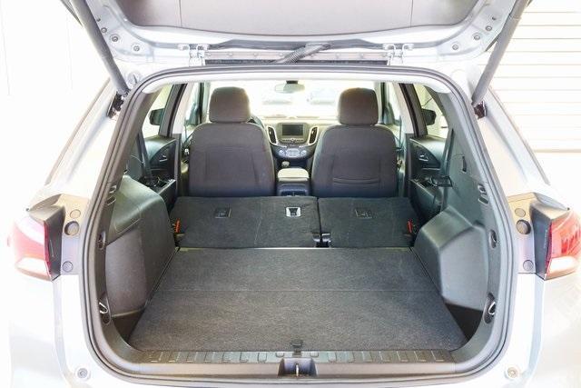 used 2024 Chevrolet Equinox car, priced at $25,999