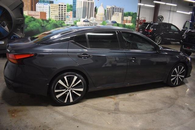 used 2019 Nissan Altima car, priced at $18,999