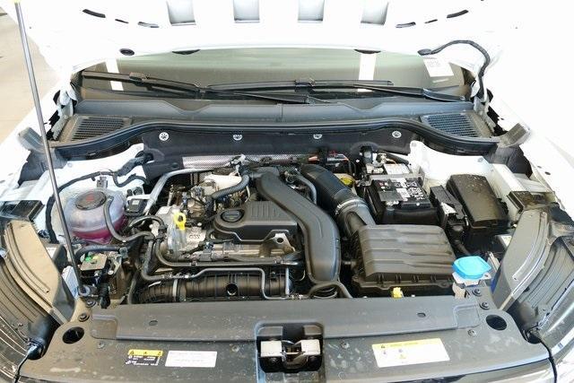 new 2025 Volkswagen Taos car, priced at $33,906