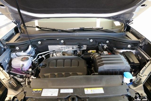 new 2025 Volkswagen Atlas car, priced at $41,930