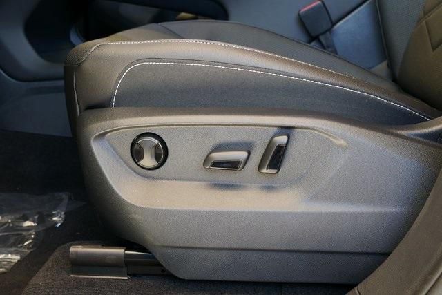 new 2025 Volkswagen Atlas car, priced at $41,930