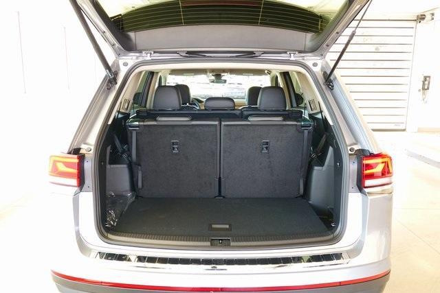 new 2025 Volkswagen Atlas car, priced at $41,930