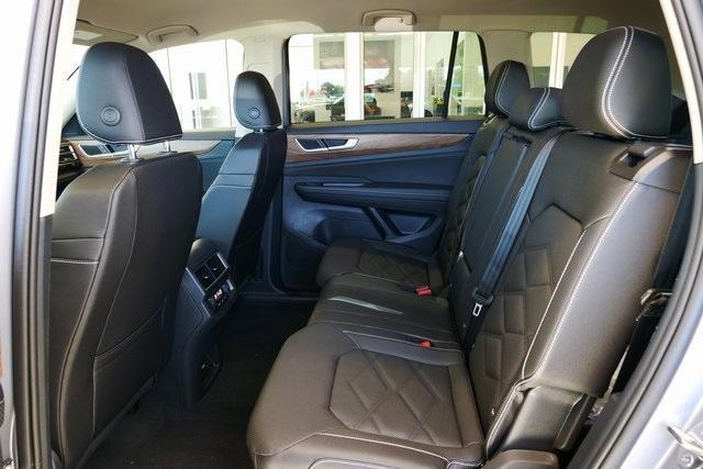 new 2025 Volkswagen Atlas car, priced at $41,930