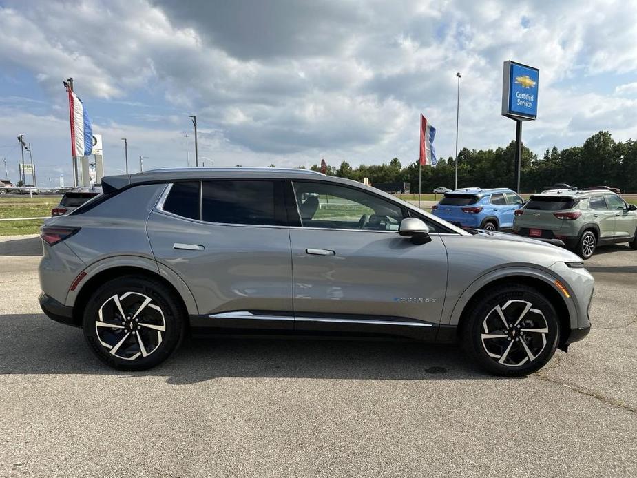 new 2024 Chevrolet Equinox EV car, priced at $43,295