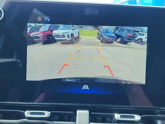 new 2026 Chevrolet Equinox car, priced at $32,645
