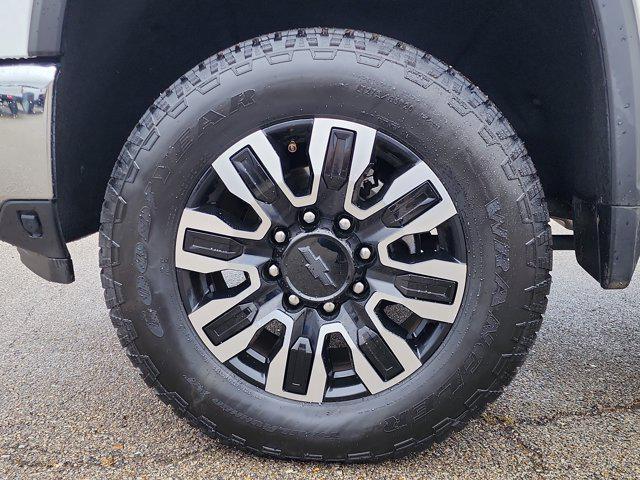 used 2024 Chevrolet Silverado 2500 car