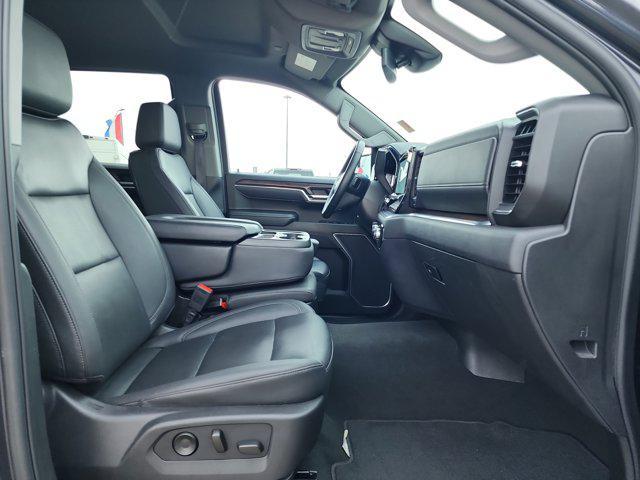 used 2025 GMC Sierra 1500 car, priced at $50,976