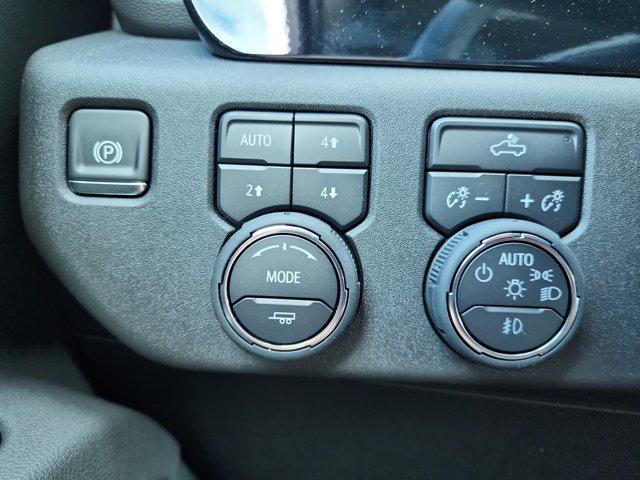 new 2025 Chevrolet Silverado 1500 car, priced at $60,840