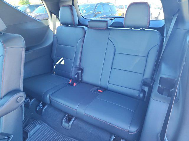 new 2026 Chevrolet Traverse car, priced at $52,445