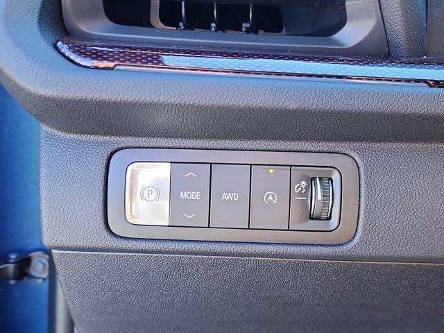 new 2026 Chevrolet Traverse car, priced at $52,445