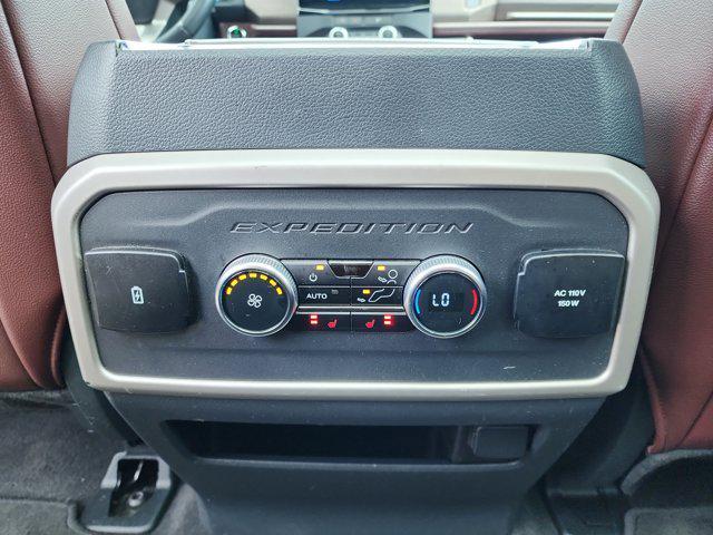 used 2024 Ford Expedition car, priced at $51,714