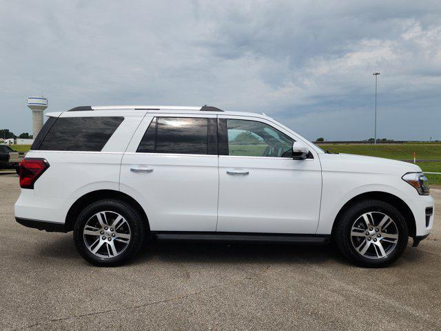 used 2024 Ford Expedition car, priced at $51,714