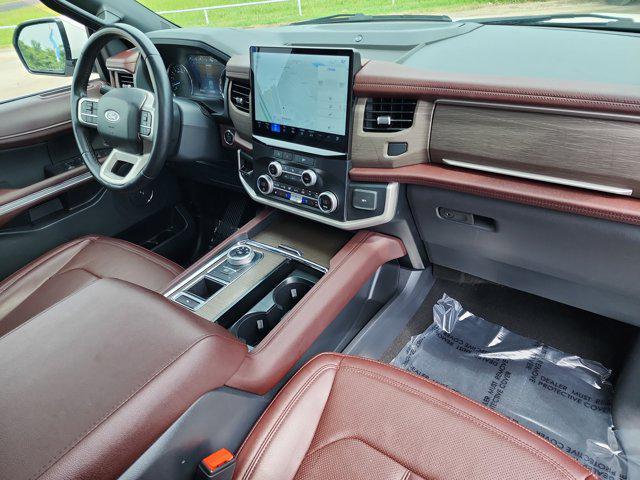 used 2024 Ford Expedition car, priced at $51,714