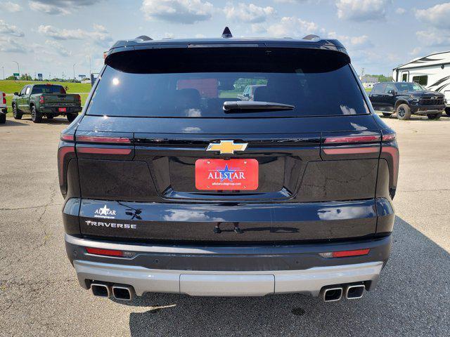 used 2025 Chevrolet Traverse car, priced at $44,987