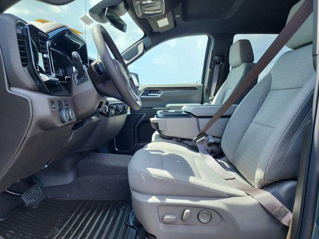 new 2025 Chevrolet Silverado 1500 car, priced at $52,040