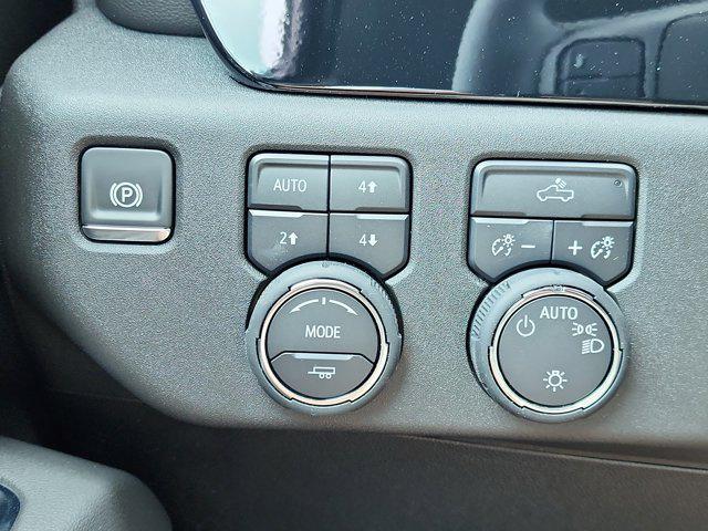 new 2025 Chevrolet Silverado 1500 car, priced at $59,840